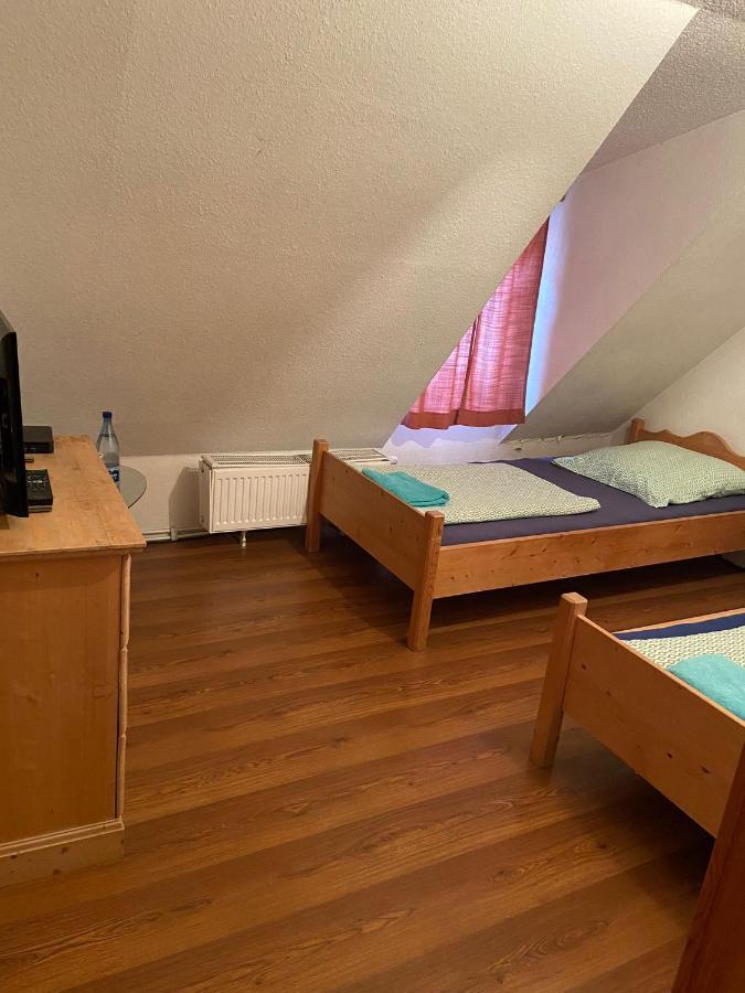 Zirndorf Gaestehaus Bagian luar foto